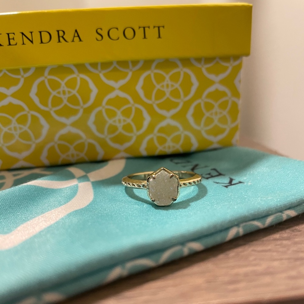 Kendra Scott Ring